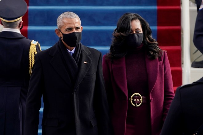Barack in Michelle Obama