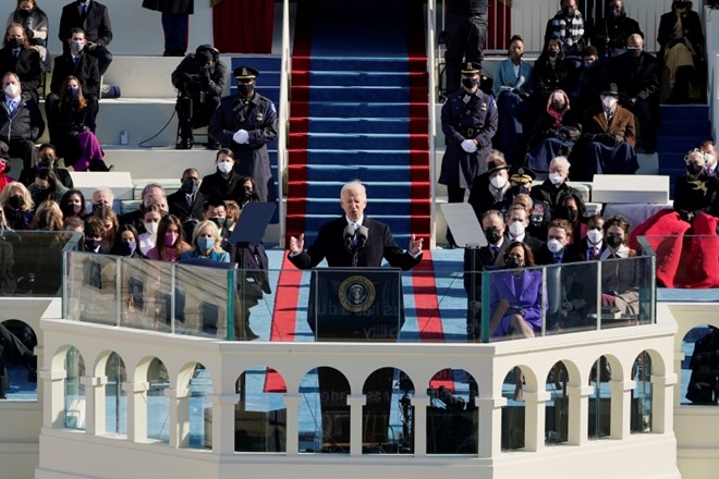 Ameriški predsednik Joe Biden je v prvem nagovoru Američane pozval k enotnosti in jim zagotovil, da bo predsednik vseh, ne le...
