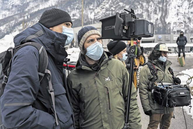 Ob režiserju Marku Šantiću (levo na fotografiji) je eden ključnih členov v snemalni ekipi tudi direktor fotografije Ivan...