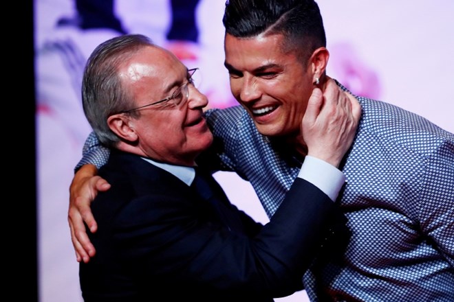 Predsednik Reala na fotografiji s Cristianom Ronaldom.