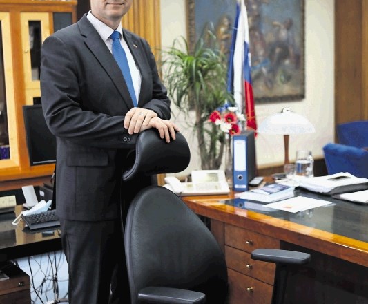 #intervju Igor Zorčič: Nekateri poslanci ne glede na vse sledijo zgolj cilju dokončanja mandata