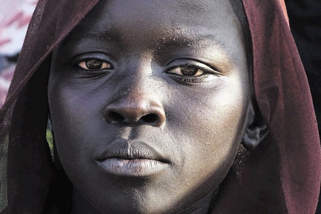 Žena  ljudstva Tira v Nubskih gorah