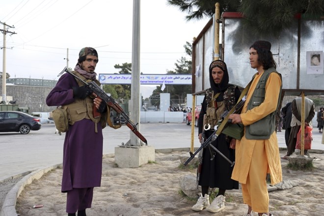 #video #foto Talibani: Poraz ZDA je lekcija za ves svet