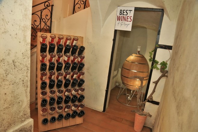 V organizaciji Kleti Krško je pod njihovimi vinskimi oboki konec avgusta svoja najboljša in na najprestižnejših mednarodnih...