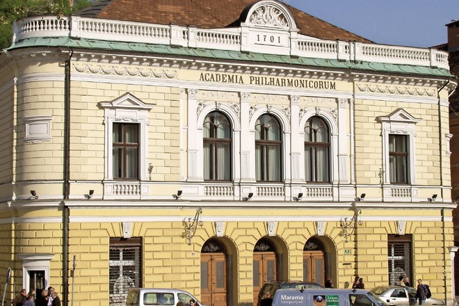 Filharmonija v Ljubljani arhiv podjetja JUB