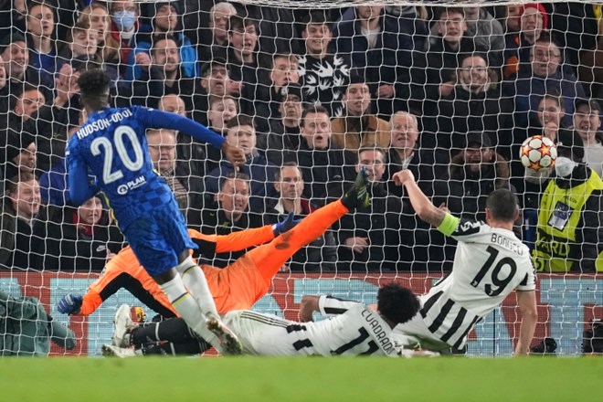 Chelsea z visoko zmago proti Juventusu v osmino finala