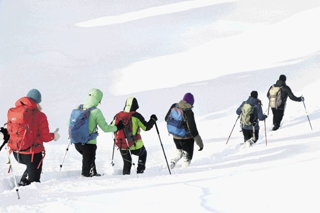 Najnovejša pošiljka snega je v gorah poskrbela za dodatnega pol metra snežne odeje.