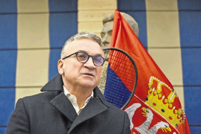 Srđan Đoković je v Beogradu prekinil tiskovno konferenco.
