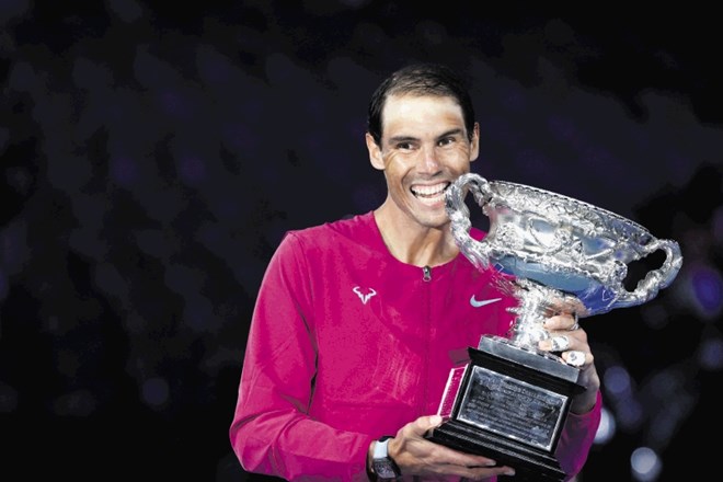 Španec Rafael Nadal in Avstralka Ashleigh Barty – kralj in kraljica OP Avstralije. Za prvega je to rekordna 21. zmaga na...