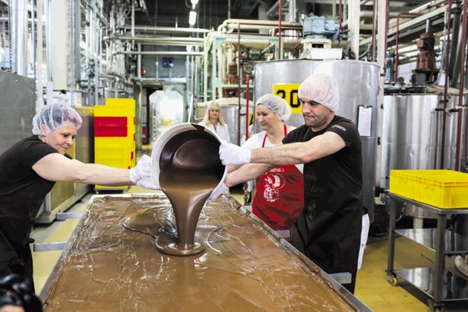 Vse do začetka 80. let prejšnjega stoletja so čokolado v Lescah izdelovali v stari tovarni, šele takrat so proizvodnjo...