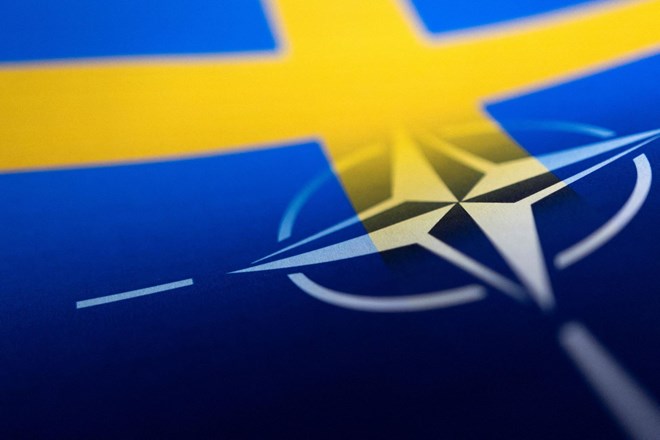 Tudi Švedska se ozira proti Natu