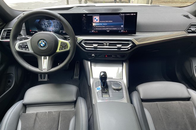 Vzporedni test: BMW i4 in BMW 4 gran coupe