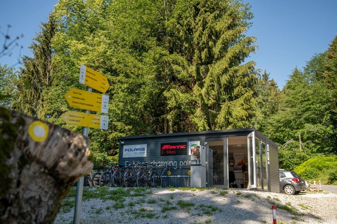 Na Pohorju nova točka izposoje e-koles