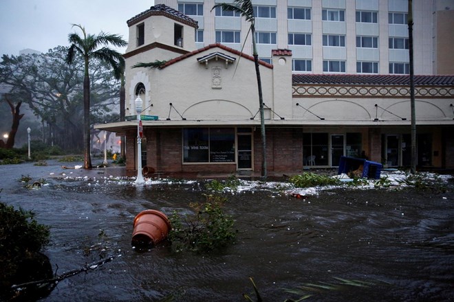 #foto #video Prave razsežnosti škode po orkanu Ian na Floridi za zdaj ostajajo neznanka