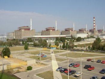 Nuklearka v Zaporožju zaradi obstreljevanja ponovno odklopljena iz električnega omrežja