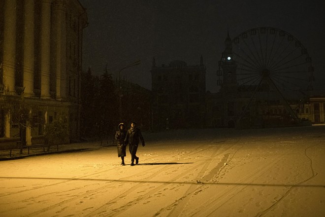 Kaj Ukrajince čaka to zimo? Izpadi elektrike, pomanjkanje vode, težave z ogrevanjem ...