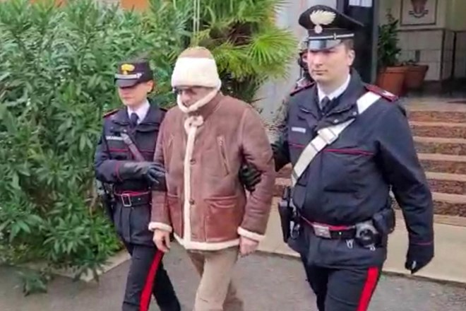 #video Mafijski šef Matteo Messina Denaro: krvoločni ženskar, ki je napolnil pokopališče