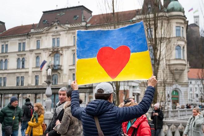 #foto Shod v Ljubljani: Rusi bi se morali upreti Putinovemu režimu