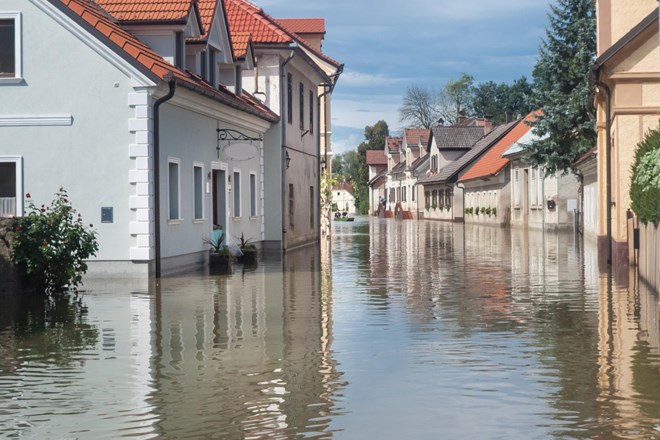 Sanacija po poplavah: kako postopati po nedavni katastrofi