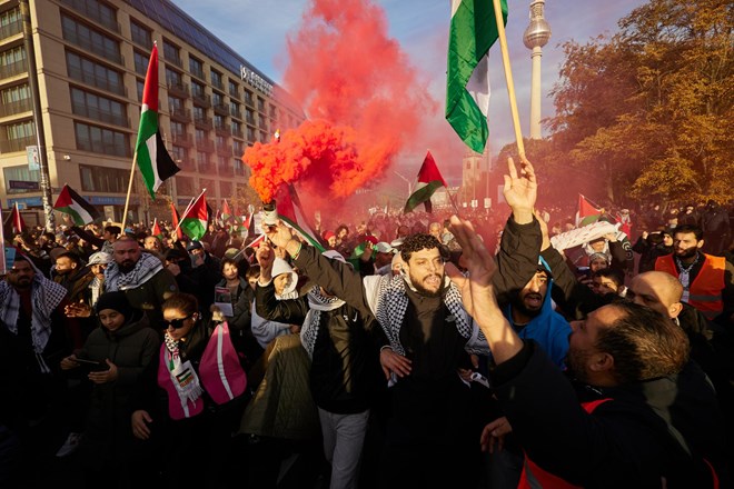 #foto #video Po svetu še vedno potekajo množični protesti v podporo Palestincem