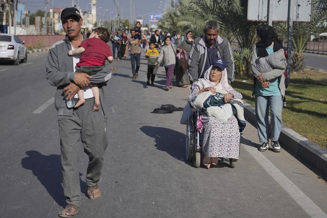 ZN: V Gazi razseljenih 70 odstotkov prebivalcev

