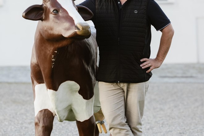 #intervju Ivan Larcher, sirarski mojster iz Francije: Strah pred surovim mlekom je neutemeljen
