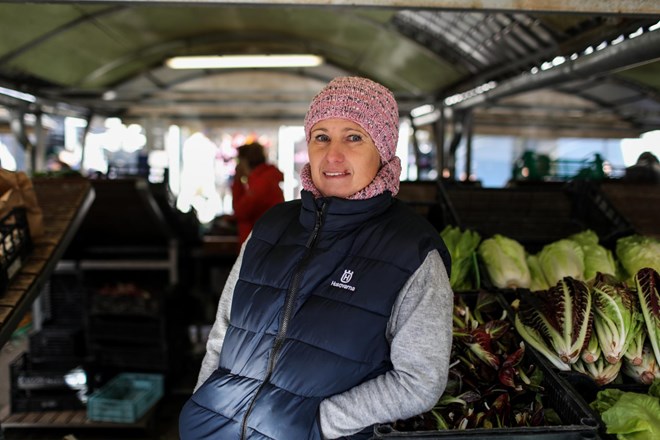 #fotoreportaža Koseška tržnica najbolj zaživi v hladnejšem obdobju
