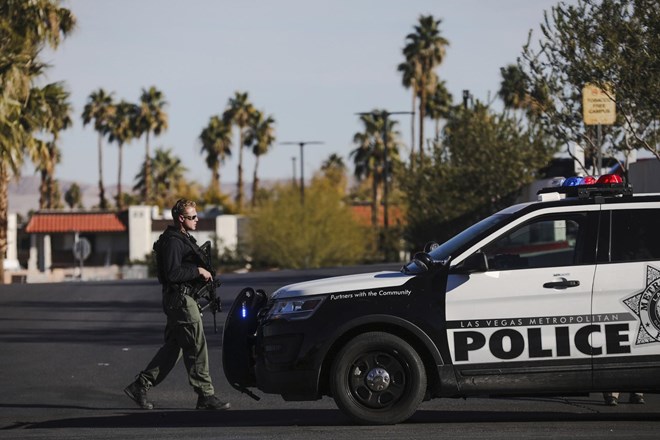 V strelskem pohodu na univerzi v Las Vegasu trije mrtvi, streljal je nekdanji profesor