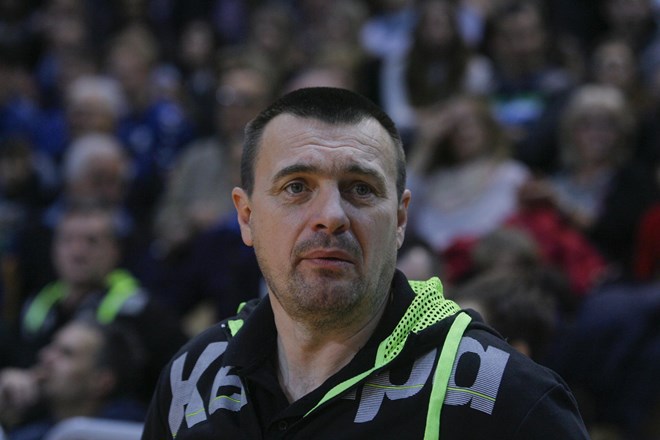 Igra slovenske reprezentance ima rep in glavo