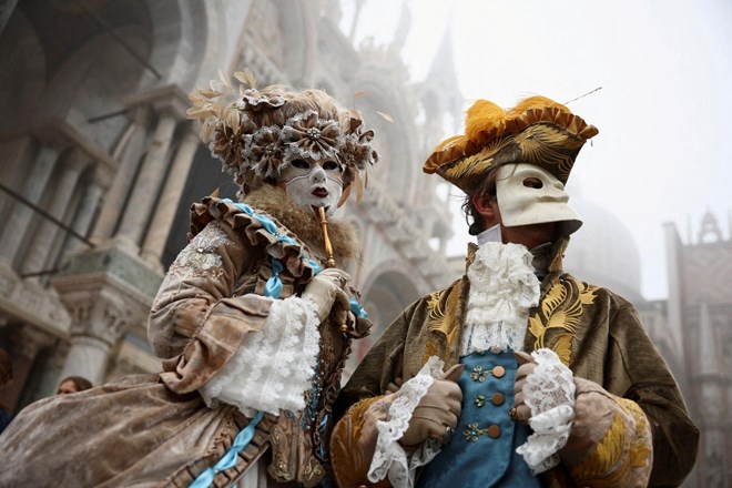 #foto Pustni karneval v Benetkah letos v znamenju potovanj Marca Pola