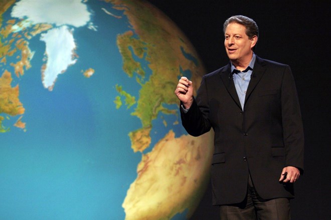 Al Gore prvi prejel certifikat o botrstvu