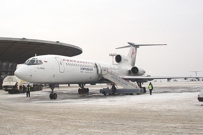 Tu-154B je najpogostejši podtip letala Tu-154, ki je v uporabi od začetka 70. let 20. stoletja.