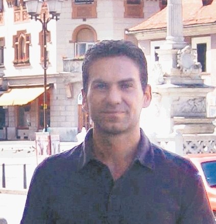 Marco Mosca, profesor iz Bologne in avtor prve knjige o zlatih letih slovenske  popevke, ki je pred dnevi izšla  v...