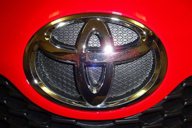 Toyota je v severni Ameriki lansko leto prodala 1,94 milijona avtomobilov, kar je za dva odstotka manj kot leto pred tem.