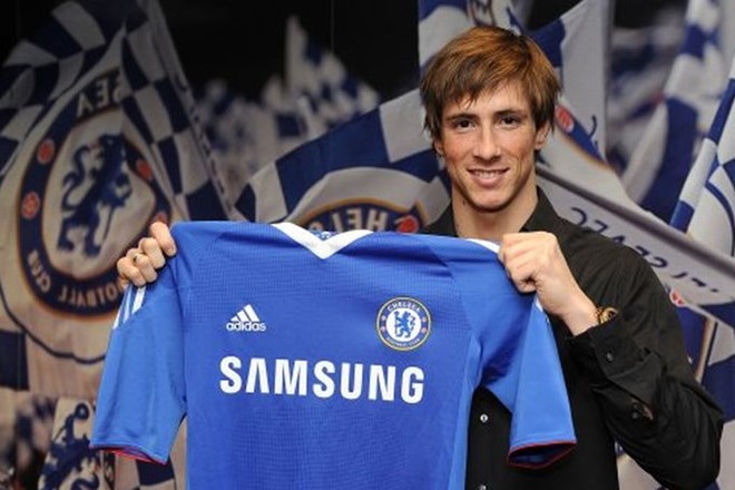 Fernando Torres je rdeči Liverpoolov dres zamenjal za modrega.