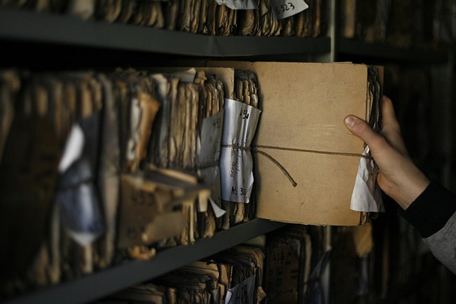 Černač ocenjuje Türkovo dovoljenje k razkritju arhivov kot postavljanje nad zakon