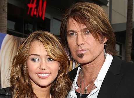 Miley in Billy Ray Cyrus
