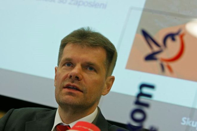 "V zadnjem letu je v zvezi z delom bivše uprave Telekoma Slovenije v javnosti krožilo veliko nepreverjenih in škodoželjnih...