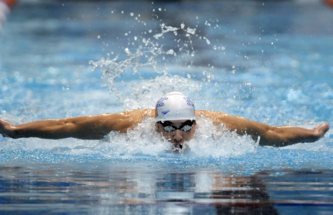 Phelps še izjemno na 200 delfin