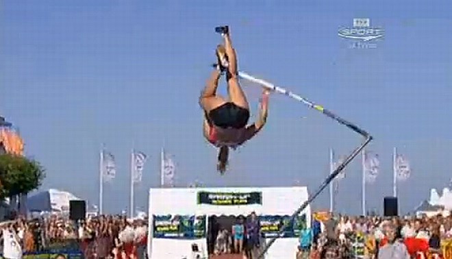 Anna Rogowska je ob skoku doživela nepričakovano izkužnjo.