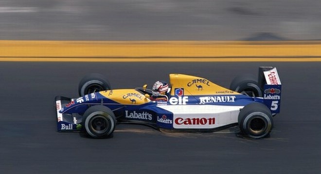Ko je Williams v začetku 90ih let sodeloval z Renaultom, so bili skoraj nepremagljivi. Nigel Mansel (na sliki) je postal...