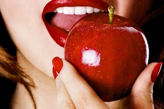 Zdrava živila, ki spodbujajo izločanje hormona sreče