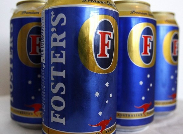 Prevzemni boj za največjega avstralskega pivovarja Foster's se očitno zaostruje.