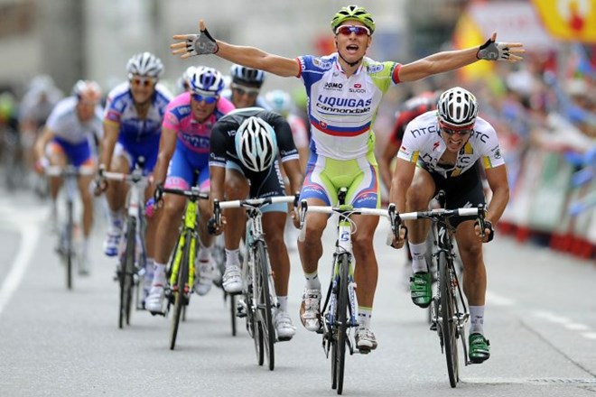 Kolesarji so opravili z 12. etapo dirke po Španiji, zmago pa je slavil Slovak Peter Sagan.