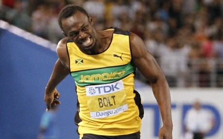 Jamajčan Bolt je v finalu sprinta na 100 metrov prehitro startal in bil diskvalificiran.