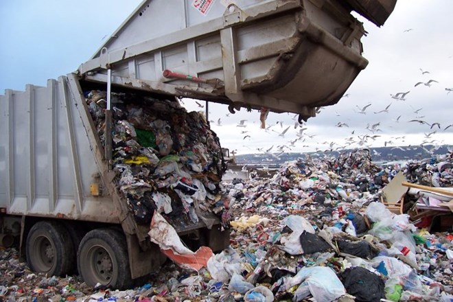 Lani vsak prebivalec pridelal 422 kilogramov odpadkov, za 5,4 odstotka manj kot leto poprej