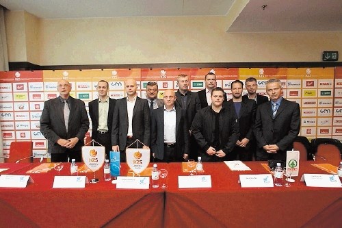 Slovenski košarkarski prvoligaši so na tiskovni konferenci pred  začetkom lige Telemach razkrili cilje v novi sezoni.