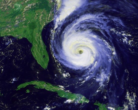 Srednji Ameriki grozi orkan Rina | Dnevnik