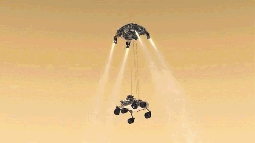 Curiosity bo na Marsovem površju pristal s pomočjo zračnega  žerjava na raketni pogon.