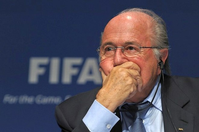 Tokrat bi bilo bolje, da bi Sepp Blatter držal jezik za zobmi.
